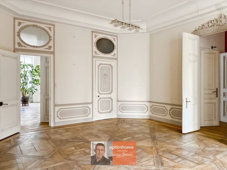 Appartement de caractère – 6 pièces – 160 m² – Centre-ville de Lons-le-Saunier — photo 1