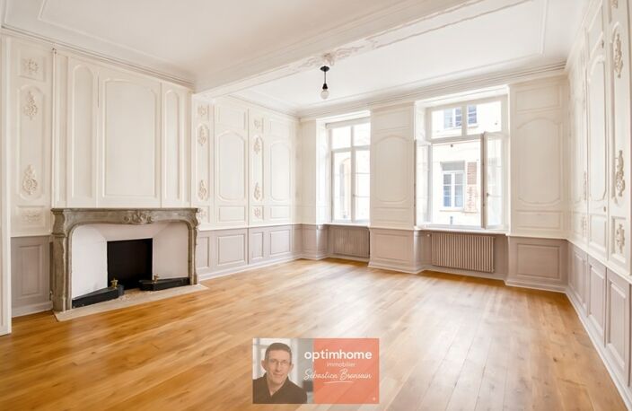 Appartement de caractère – 6 pièces – 160 m² – Centre-ville de Lons-le-Saunier — photo 3