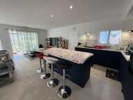 Maison à vendre 5 pièces LABATUT (40) contemporaine avec studio indépendant et double garage sur terrain arboré de plus de 6500m2 — photo 3