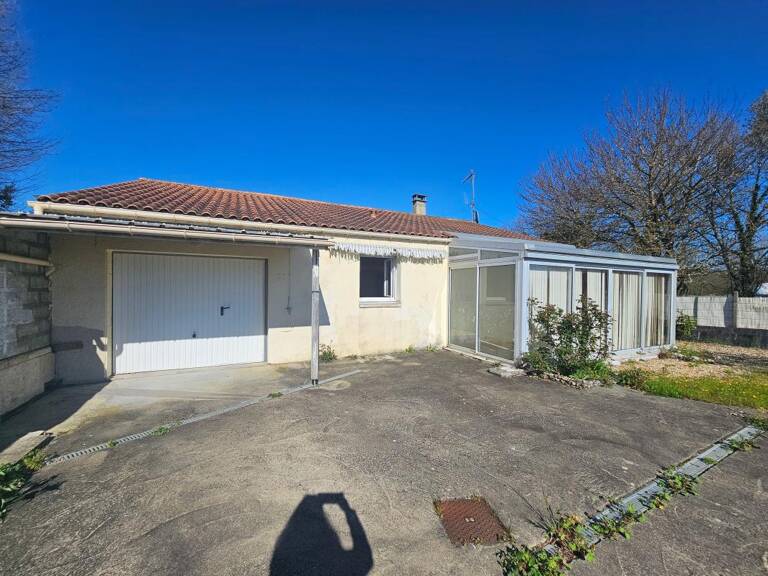 Maison À Vendre — photo 1
