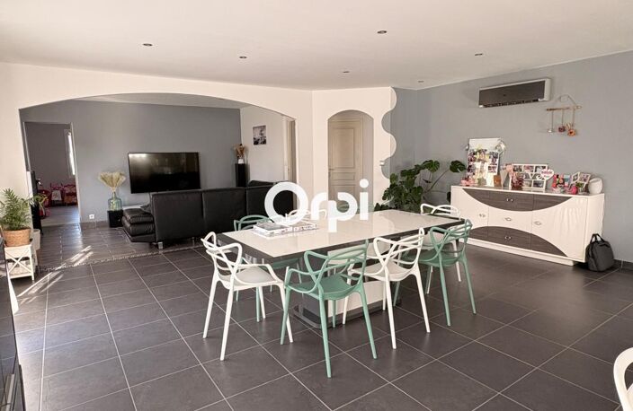 Maison T5 à SAINT-JUST-LUZAC — photo 3