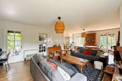 Maison 8 pièces 499000 €