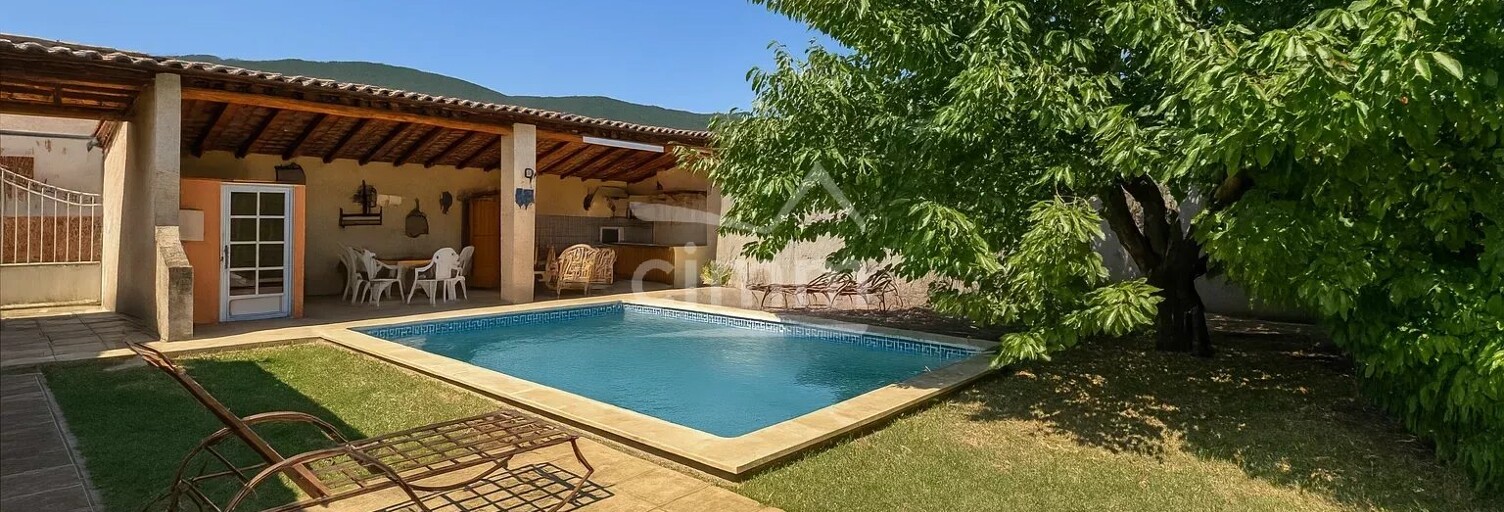 Maison 5 Pièces 117 m² à vendre à Peipin (04200)