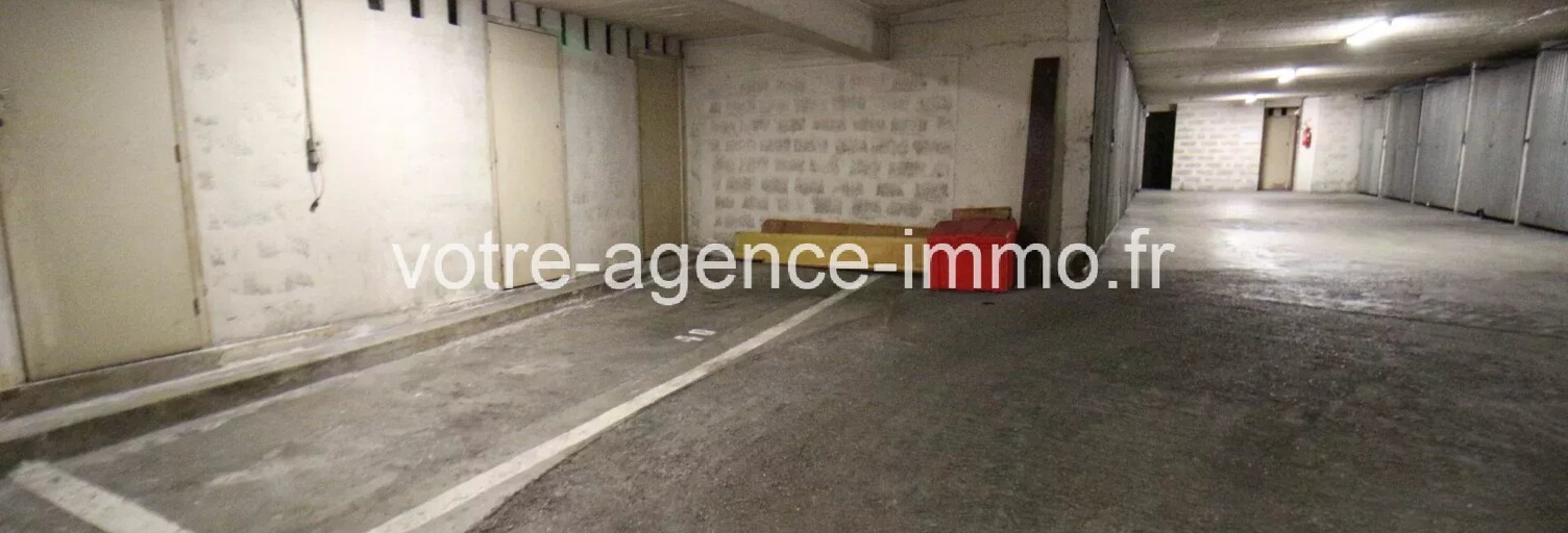 Garage  11 m² à louer à Nice (06100)