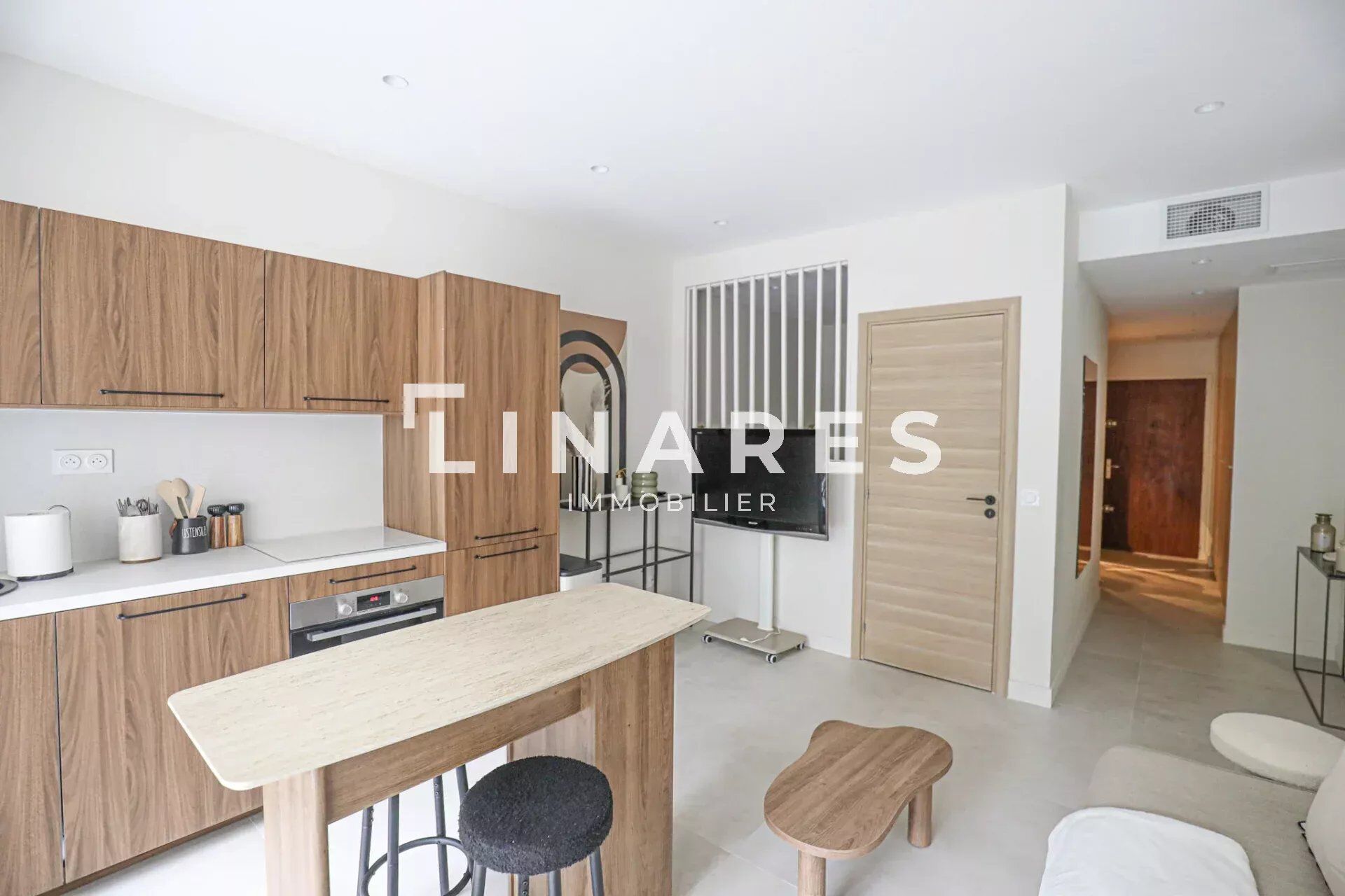 Appartement  T1 à louer Marseille 8eme 13008