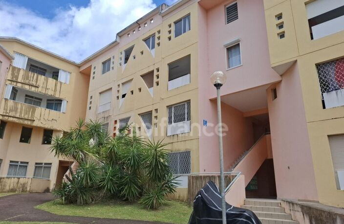 À vendre – Charmant studio - terrasse et parking – Schoelcher - Terreville — photo 5
