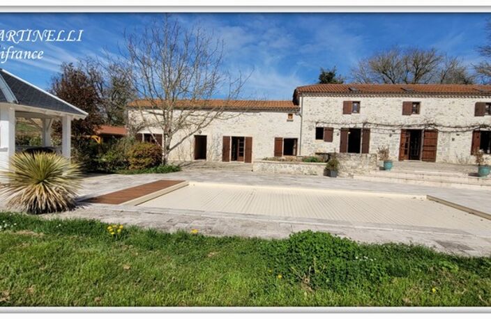 Bon Encontre - Maison en pierre 8 pièces, 200 m2 habitables - terrain de 9 567 m2 - piscine — photo 4