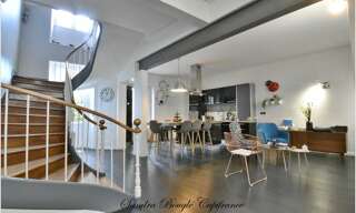 Maison 12 Pièces 317 m² à vendre à Laval (53000)