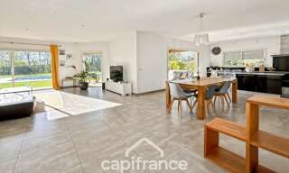 Maison 6 Pièces 173 m² à vendre à Sadirac (33670)