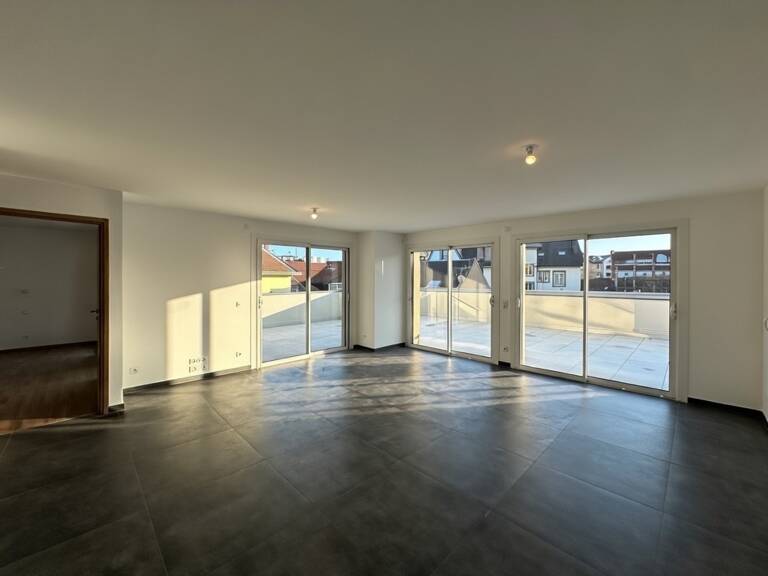 À vendre – Appartement T5 de 97.20 m² attique à Vétraz-Monthoux (74) — photo 1
