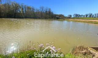 Commerce  8350 m² à vendre à Savigny-sur-Seille (71440)