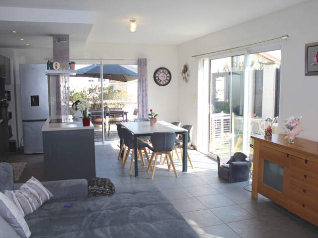 Maison à vendre 5 pièces VIRIAT (01) — photo du bien