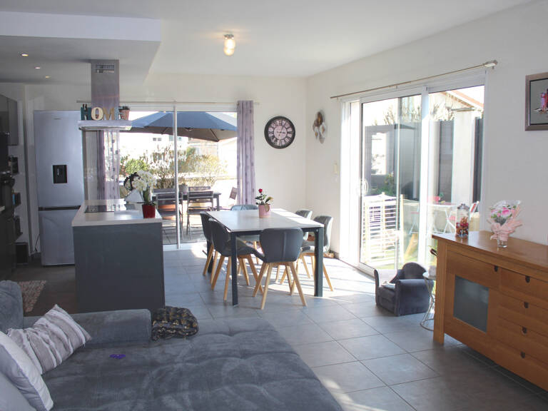 Maison à vendre 5 pièces VIRIAT (01) — photo 1