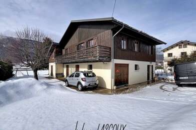 Maison 11 pièces 549000 €