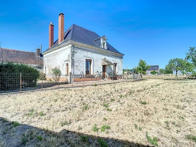 proche de LHOMME (Dpt 72),Maison à vendre 3 pièces - grenier-2 granges- 1 dépendance-1 atelier- 1 garage- terrain de 1910m²- puits — photo 1