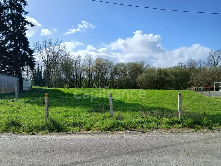 À vendre – Terrain  845 m² (extension possible ) - Axe Vire / Caen – Arrêt de bus à proximité — photo 1
