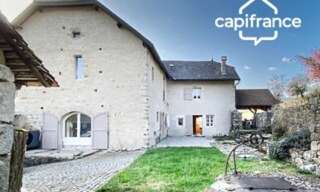 Maison 10 Pièces 256 m² à vendre à Cuzieu (01300)