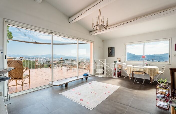 Propriété à vendre 5 pièces MARSEILLE 7EME ARRONDISSEMENT (13) VAUBAN — photo 4