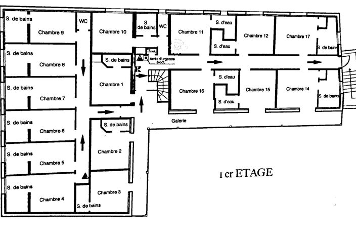 Ancien hôtel 604 m² – 16 chambres, local commercial 113 m² et terrain à bâtir 1 909 m² – 12 min de Lacq, 23 min de Pau — photo 5