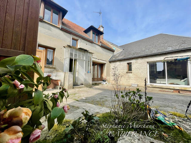 Maison de ville, 4 chambres, dépendances - Centre de Berchères-les-Pierres (28) — photo du bien