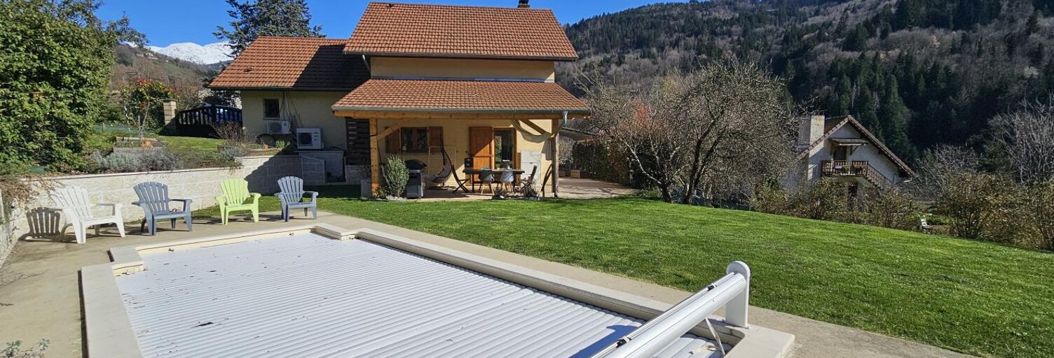 Maison 4 Pièces 96 m² à louer à Laval-en-Belledonne (38190)