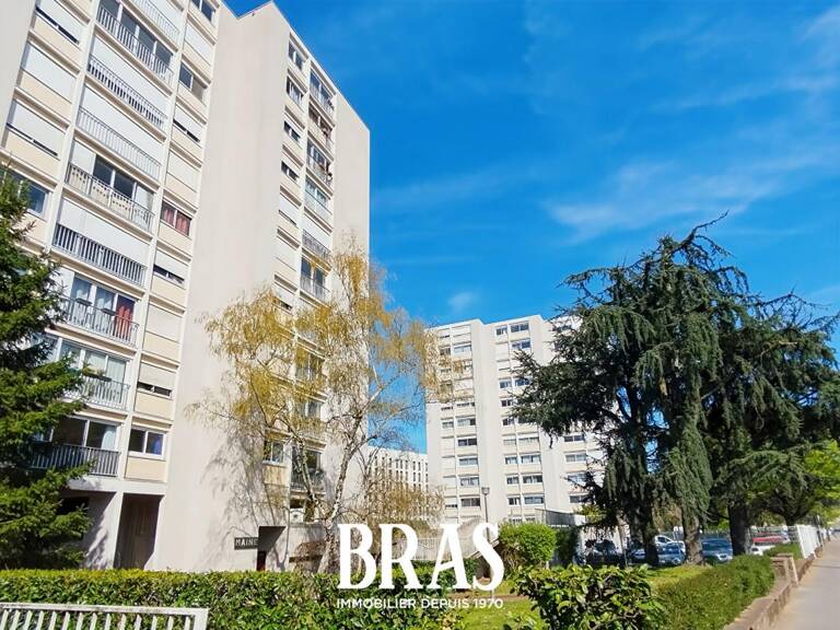 Appartement Nantes 4 pièces de 81.30 m2 avec cave et parking — photo 1