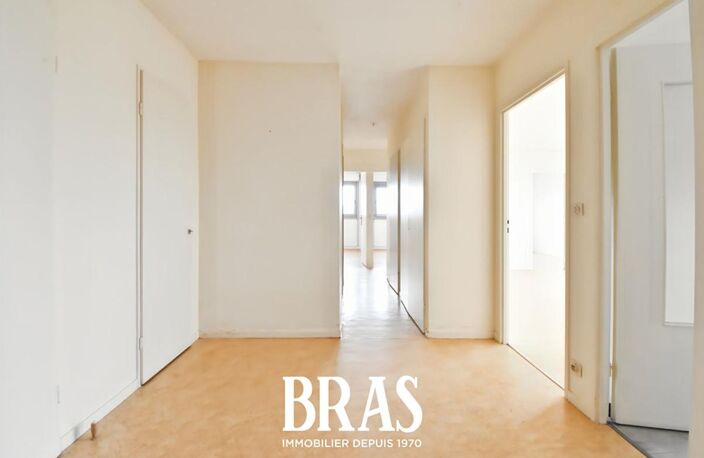 Appartement Nantes 4 pièces de 81.30 m2 avec cave et parking — photo 4