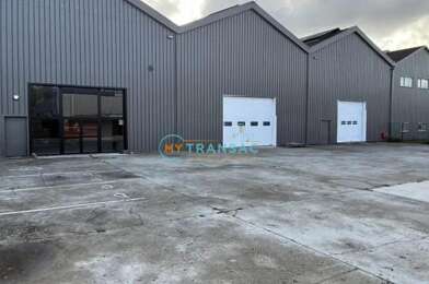 Local industriel  9000 €