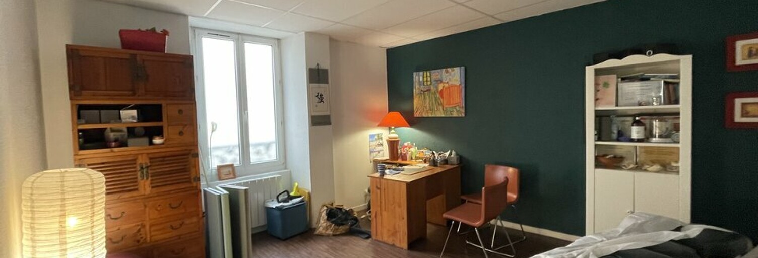 Bureau  112 m² à louer à Lorient (56100)