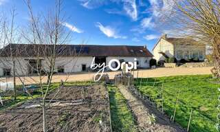 Maison 8 Pièces 167 m² à vendre à Ars-les-Favets (63700)