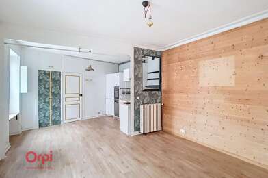 Maison 3 pièces 1100 €