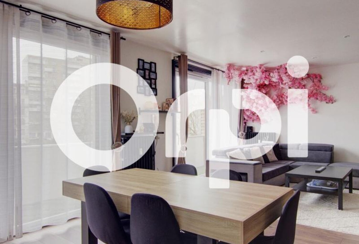 SAINT-CHAMOND APPARTEMENT F4 — photo 1