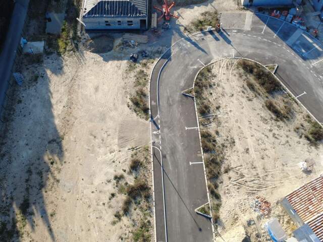 Terrain à bâtir de 505m² à Châteauneuf-de-Gadagne — photo du bien