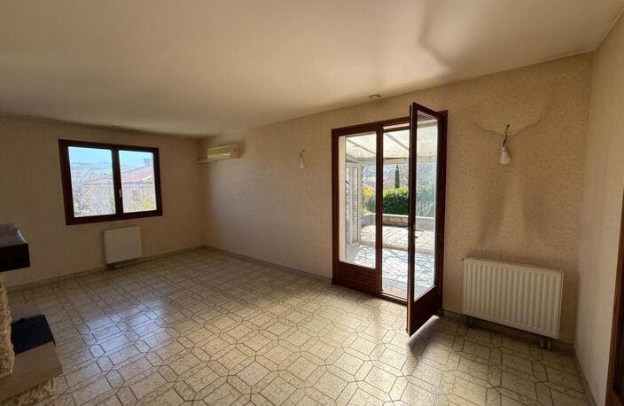 Maison sur sous-sol complet et une dépendance — photo 4