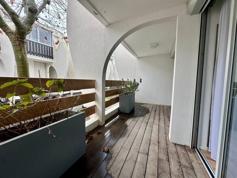 Appartement À Vendre — photo 1