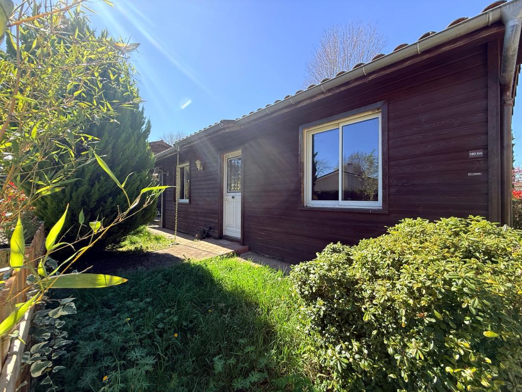 Villa / Maison  T2 à vendre Eugénie-les-Bains 40320