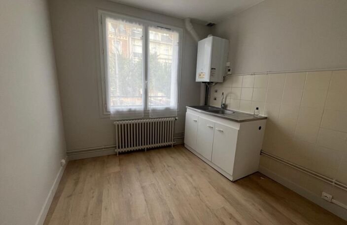Appartement À Louer — photo 4