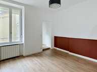 Appartement À Vendre — photo 2