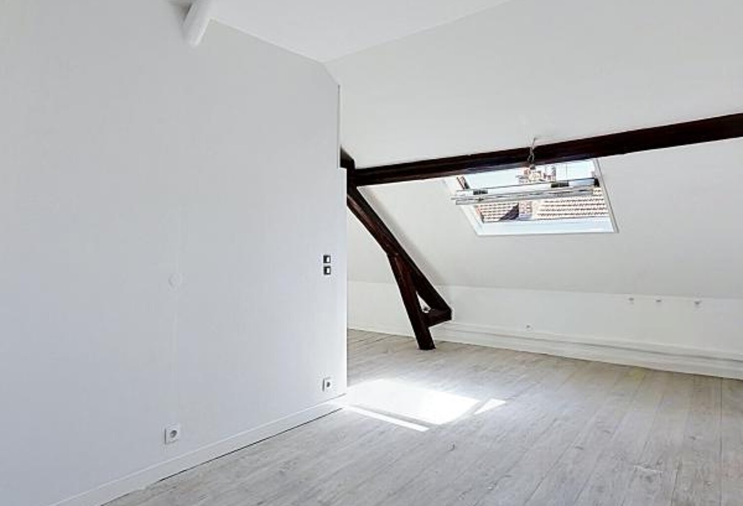 Appartement À Vendre — photo 1