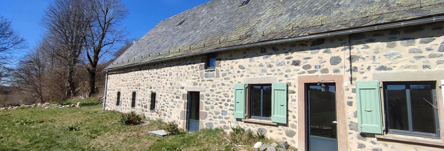 Maison 5 Pièces 131 m² à vendre à Saint-Amandin (15190)