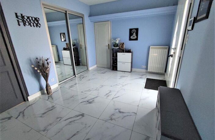 VALLONS DE L'ERDRE DANS UN CADRE IDYLLIQUE MAGNIFIQUE MAISON D'ARCHITECTE — photo 2