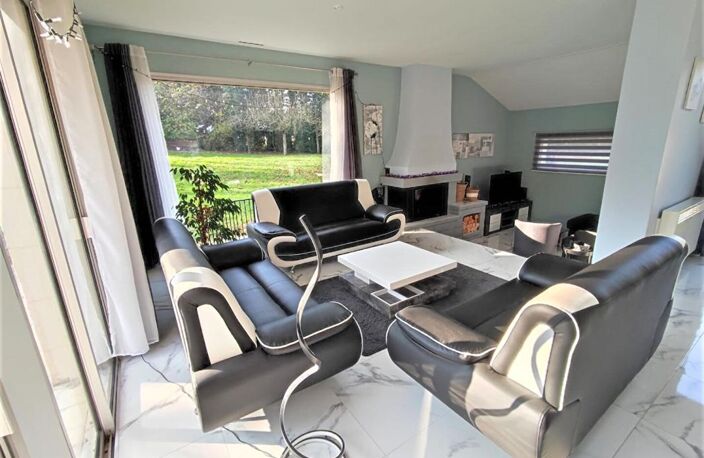VALLONS DE L'ERDRE DANS UN CADRE IDYLLIQUE MAGNIFIQUE MAISON D'ARCHITECTE — photo 5
