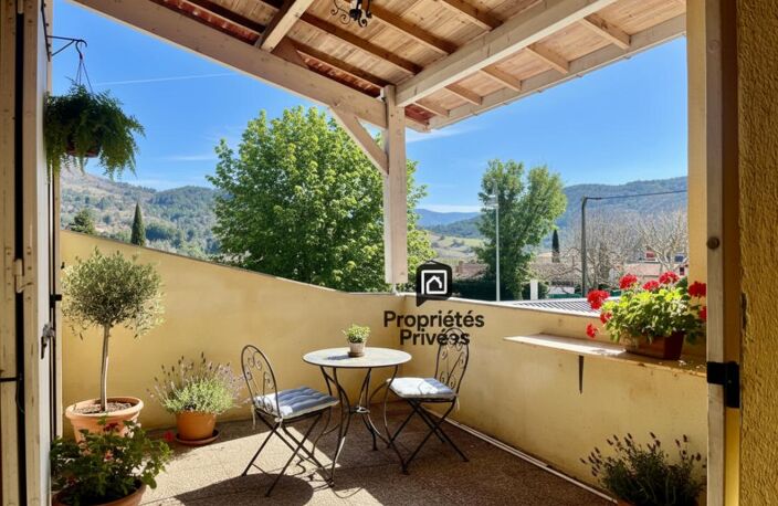 Nouveau Prix / 4 pièces lumineux + terrasse - Centre-ville Sisteron — photo 3
