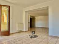 BAISSE DE PRIX / 4 pièces lumineux + terrasse - Centre-ville Sisteron — photo 2
