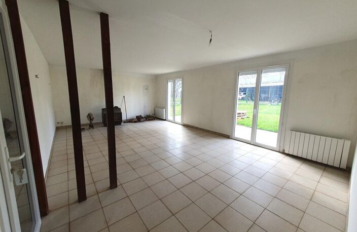 Maison Bourges 4 pièce(s) 94 m2 — photo 2