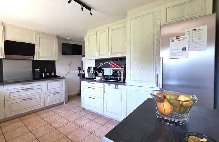 PROCHE DE MAINTENON - CHARTAINVILLIERS - CHARMANTE MAISON FAMILIALE 8 pièces -189 m² — photo 4