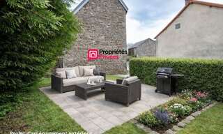 Maison 6 Pièces 300 m² à vendre à Ceyssat (63210)