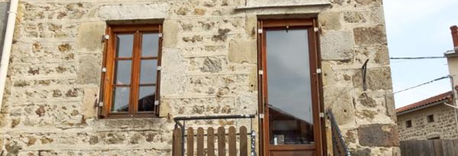 Maison 9 Pièces 129 m² à vendre à Estivareilles (42380)