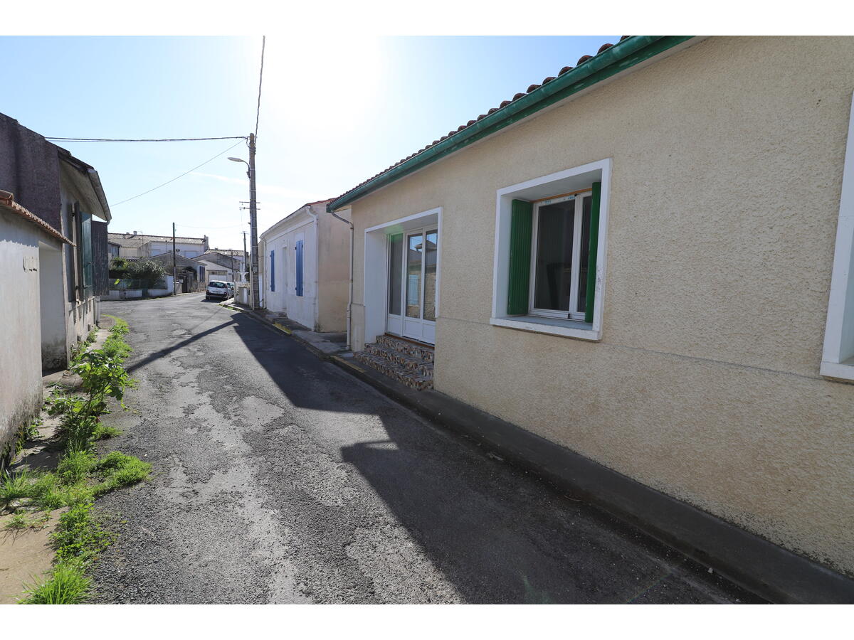 Villa / Maison  T3 à vendre Château-d'Oléron (Le) 17480