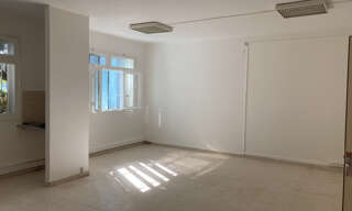 Commerce  129 m² à louer à Saint-Pierre (97410)